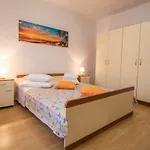 Luce Mala Daire Zagvozd