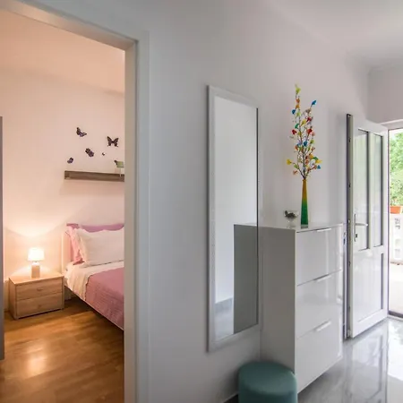 Luce Mala Apartmán Zagvozd