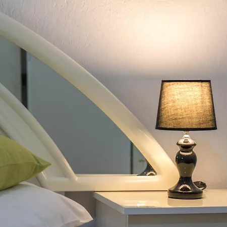 Apartament Luce Mala