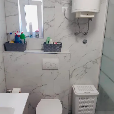 Luce Mala Apartmán Zagvozd