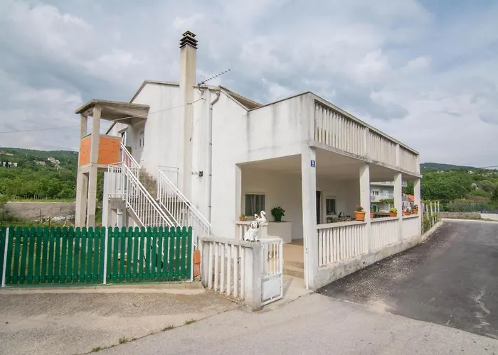 Luce Mala Apartamento