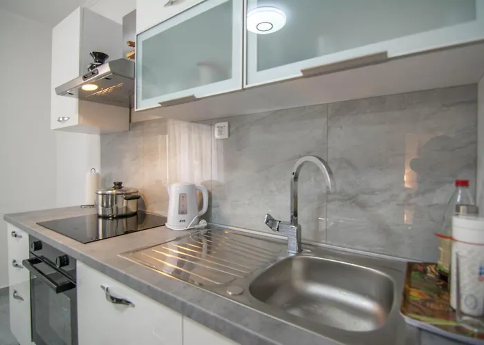 Luce Mala Apartamento Zagvozd